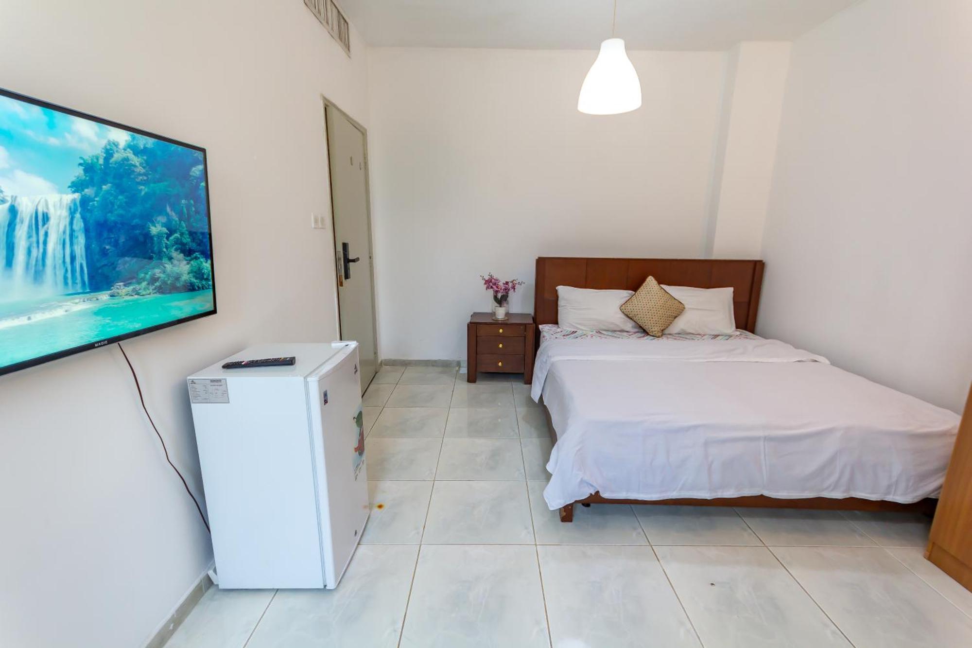 Comfortable Private Rooms In Compound Housing Dubai Bagian luar foto